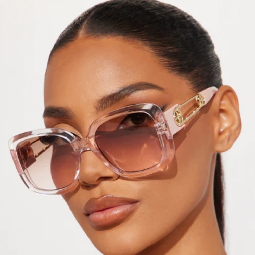 Chic Pink Sunglasses